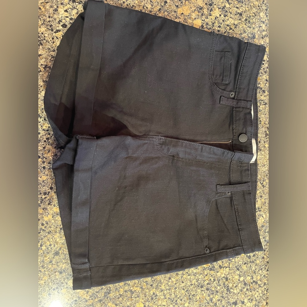 Black Jean shorts. High Rise Midi. Universal Thread Brand. Size 10/30R.